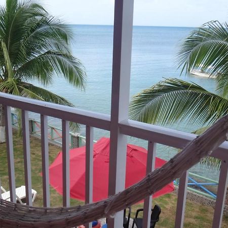 Hotel Posada Del Mar Fresh Water Bay エクステリア 写真