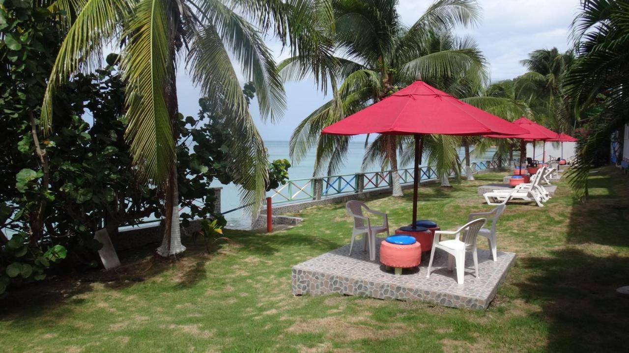 Hotel Posada Del Mar Fresh Water Bay エクステリア 写真